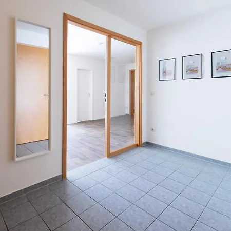 Workers Apartment in Emmerich - 3 Bedrooms - 6 Beds Apartment