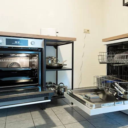 & Work - 6 Single Beds - Appartement