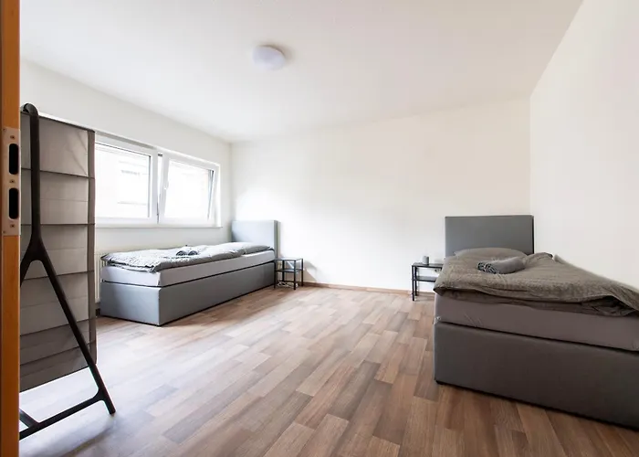 & Work - 6 Single Beds - Appartement *