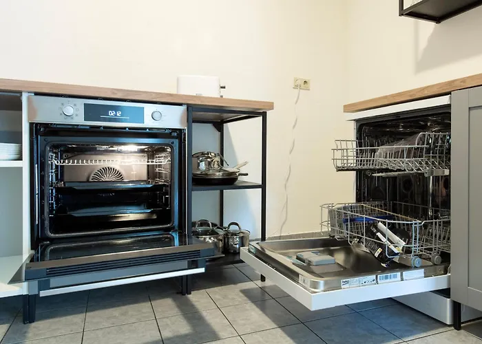 & Work - 6 Single Beds - Appartement